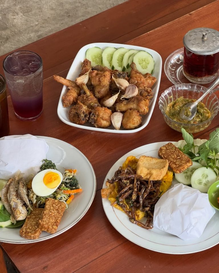 Sentuh Rasa Resto Buku Harga Menu Sebelas Rasa Resto di Solo - Buku Menu di Solo Terbaru